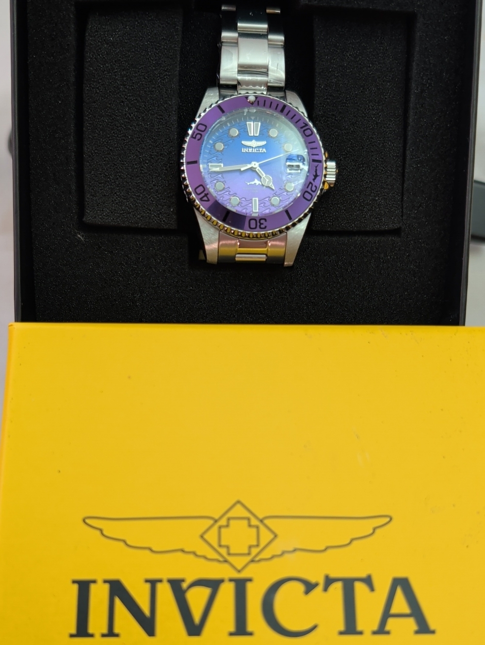 NWT Women's Invicta Pro Diver 34mm Women’s Stainless Steel Watch – Purple Dial